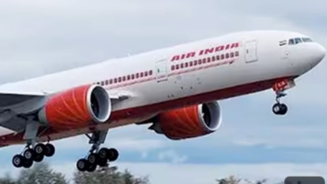 Air India Dreamliner Emergency Return
