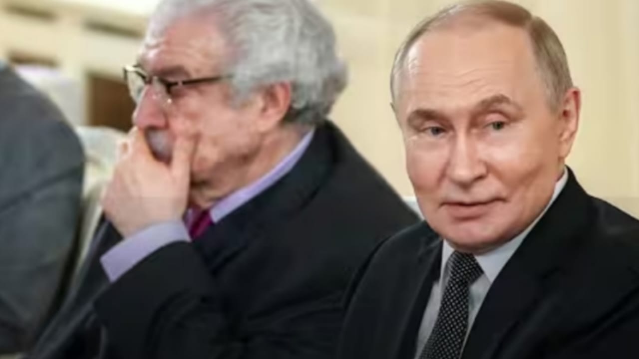 Putin Refuses to Discuss Assassination Plot Against Iran
